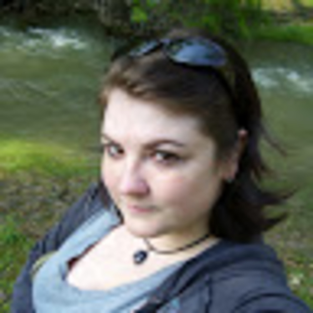 Meet your Posher, Andrea